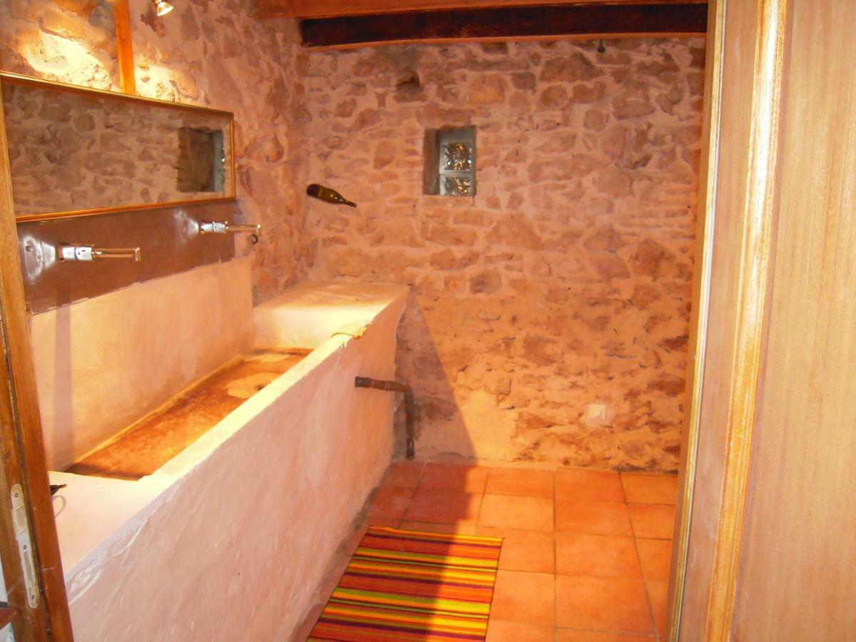 Domaine Chanoine Rambert Saint-Andre-d'Olerargues ภายนอก รูปภาพ