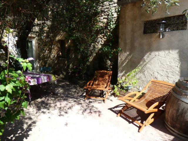Domaine Chanoine Rambert Saint-Andre-d'Olerargues ภายนอก รูปภาพ